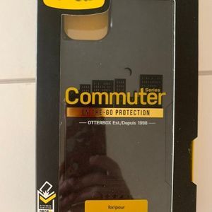 OtterBox - Commuter Series Case for Apple® iPhone 11 Pro Max/Xs Max - Black